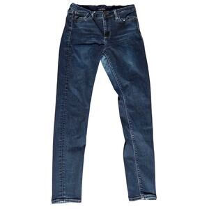 Stylish Lucky Brand Navy Blue Ankle Jeans - Women's Size 6